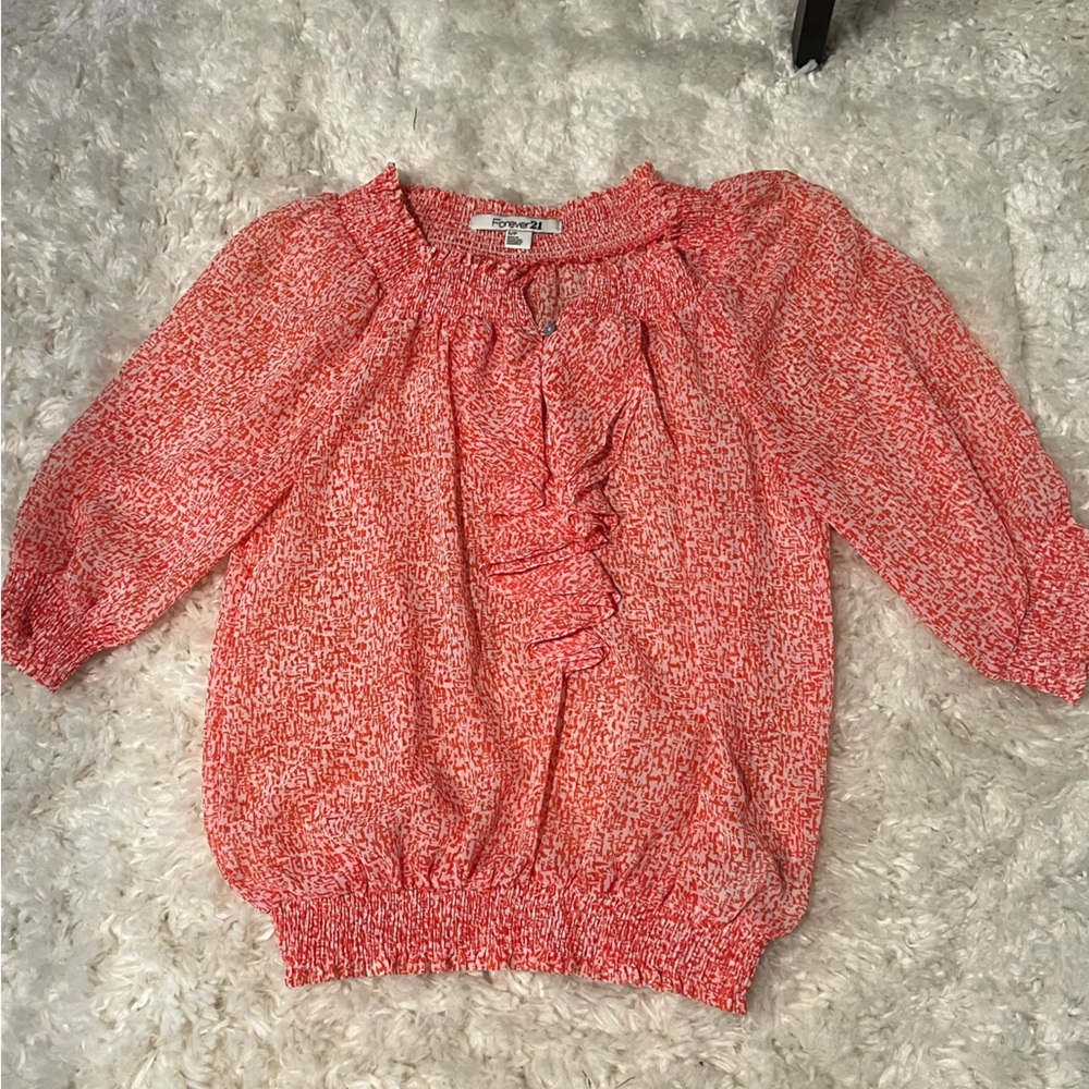Forever 21 Pink and white blouse Small